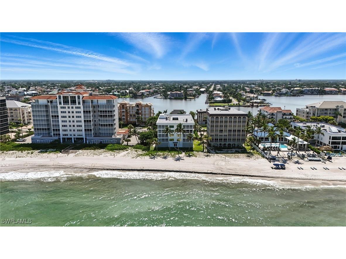 9517 Gulf Shore Drive #401 Naples FL 34108 225047848 image47