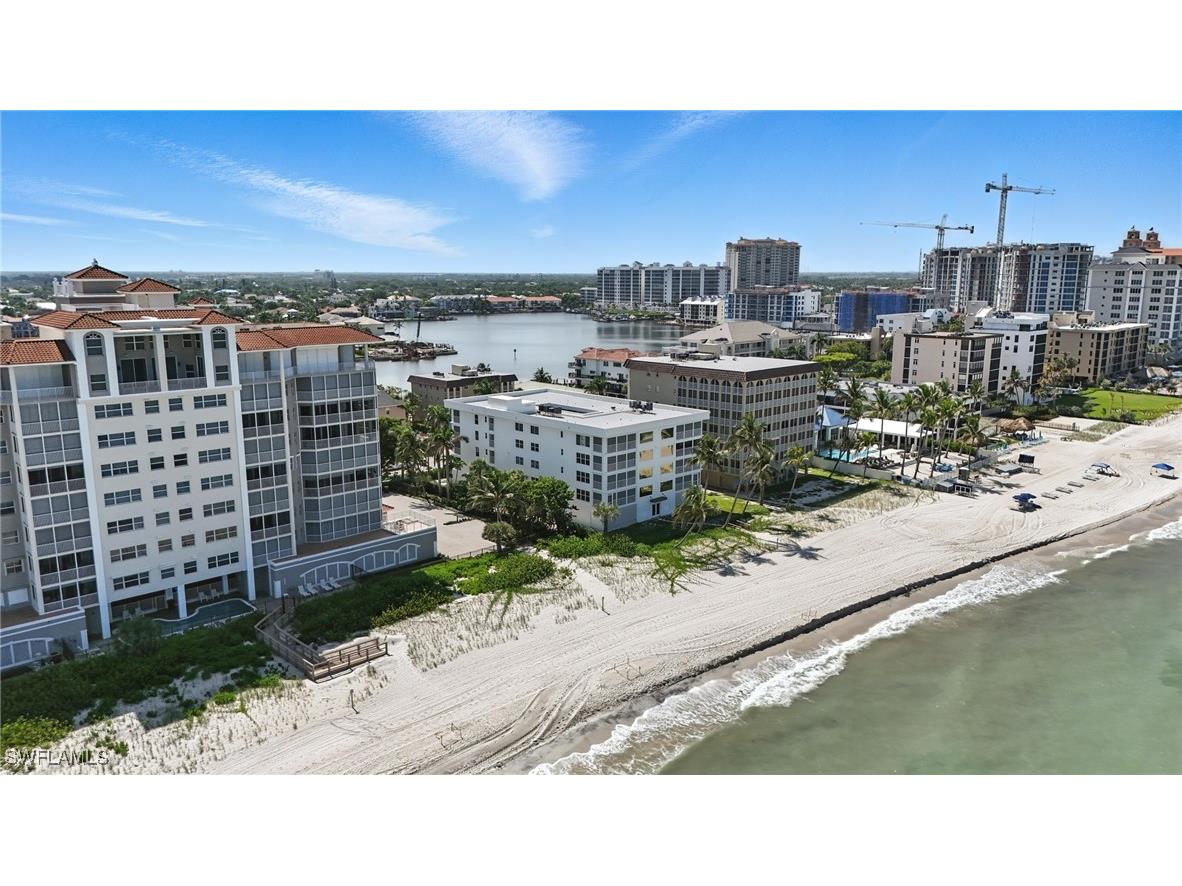 9517 Gulf Shore Drive #401 Naples FL 34108 225047848 image48