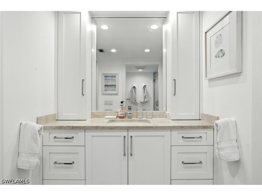 9517 Gulf Shore Drive #401 Naples FL 34108 226015587 image36
