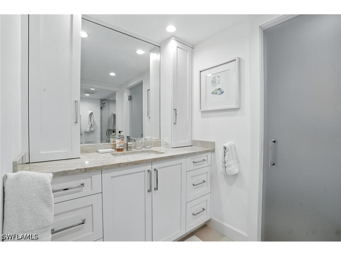 9517 Gulf Shore Drive #401 Naples FL 34108 226015587 image38