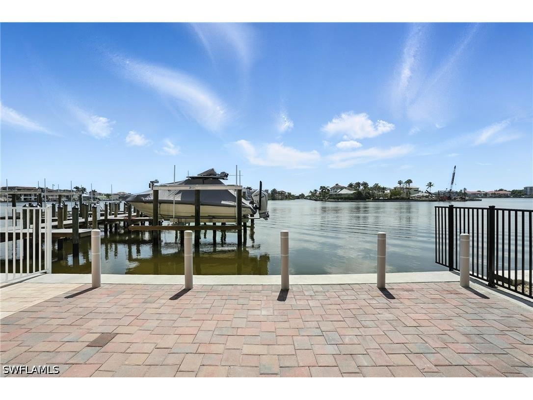 9517 Gulf Shore Drive #401 Naples FL 34108 226015587 image46