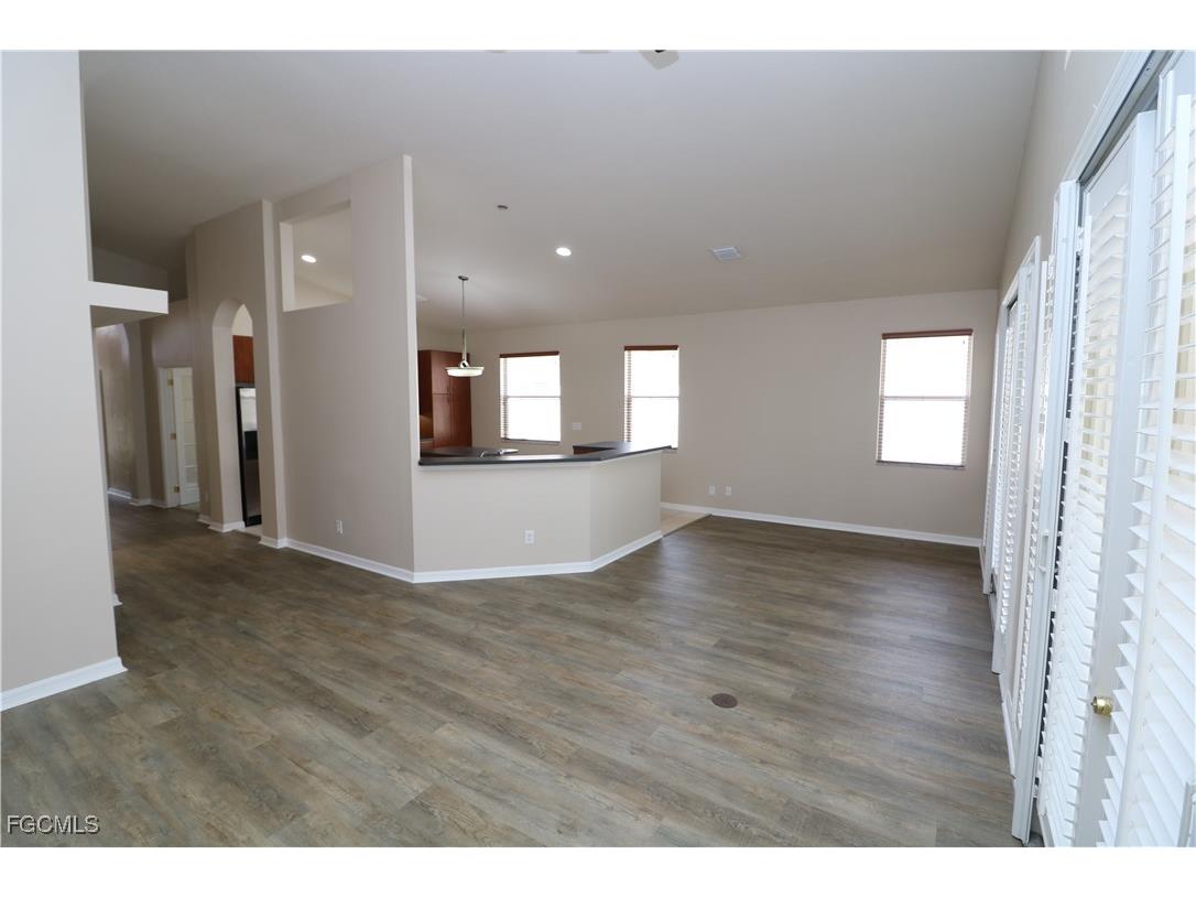 9519 Lismore Lane Estero FL 33928 2025009068 image5