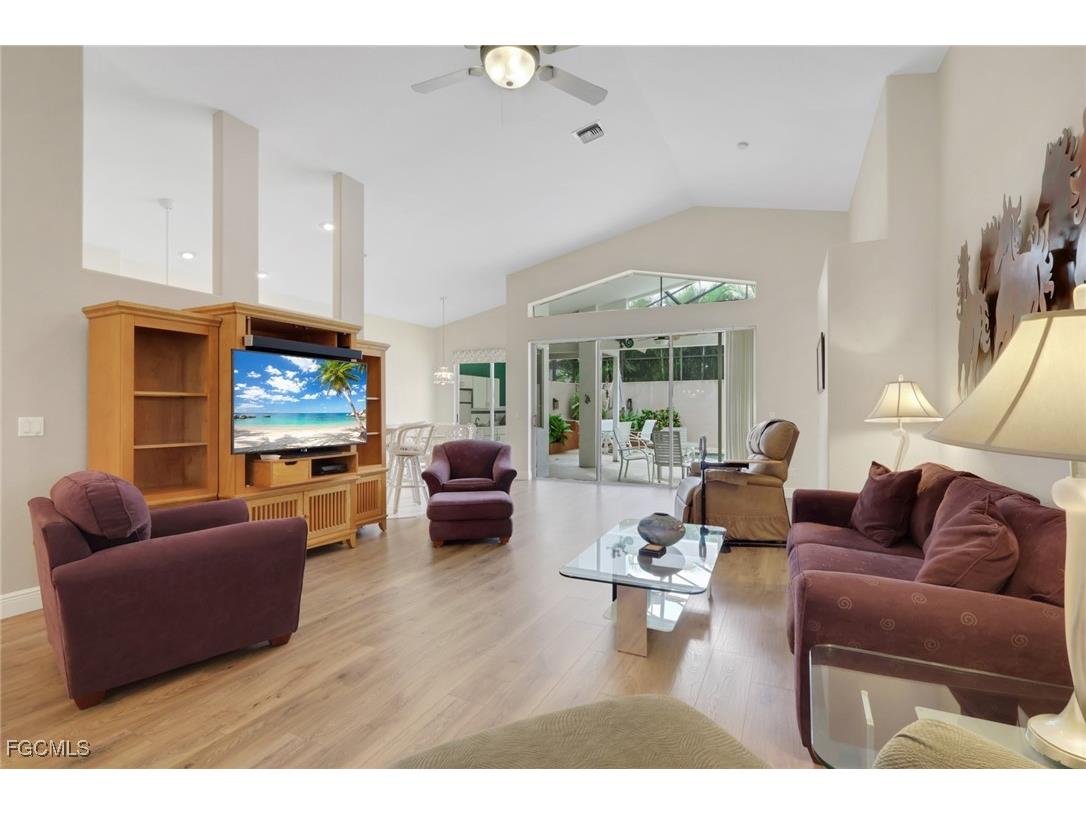 9519 Mariners Cove Lane S Fort Myers FL 33919 2025019190 image19