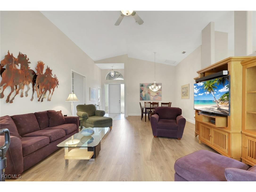 9519 Mariners Cove Lane S Fort Myers FL 33919 2025019190 image20