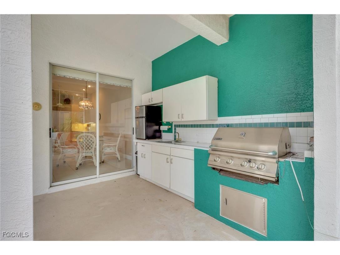 9519 Mariners Cove Lane S Fort Myers FL 33919 2025019190 image28