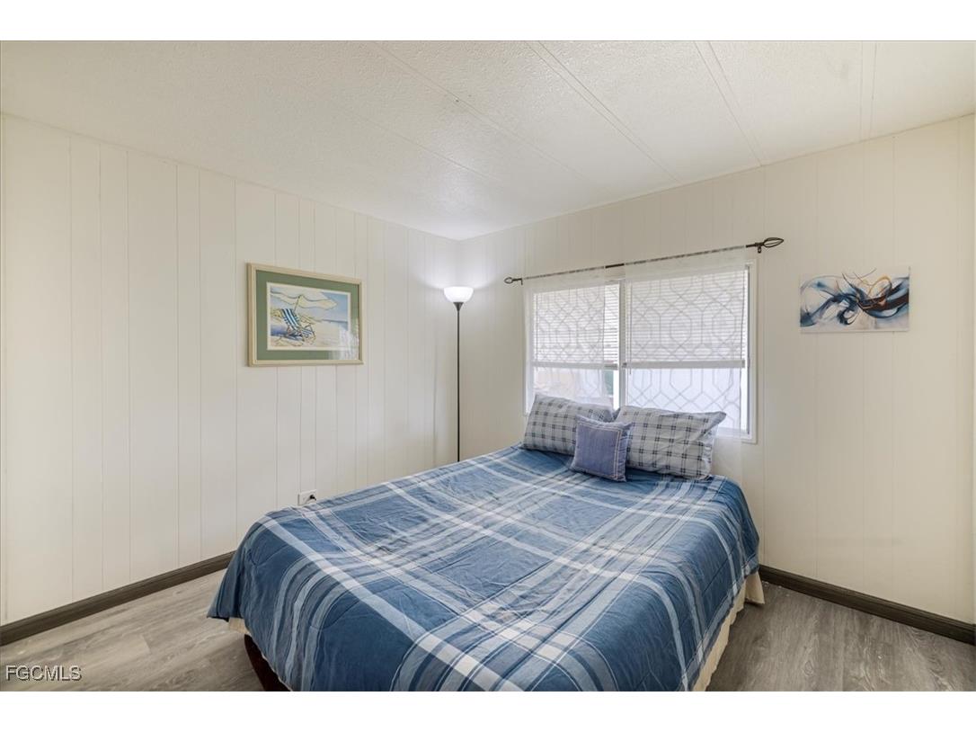 952 Days Lane North Fort Myers FL 33917 2025022430 image10