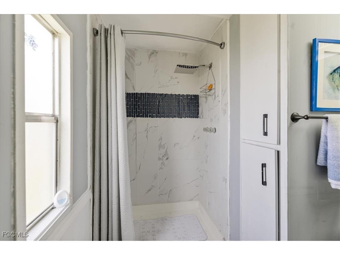 952 Days Lane North Fort Myers FL 33917 2025022430 image15