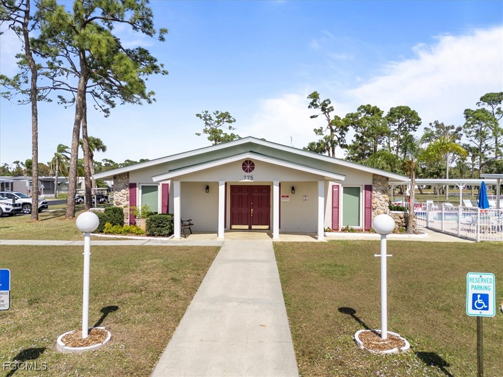 952 Days Lane North Fort Myers FL 33917 2025022430 image27