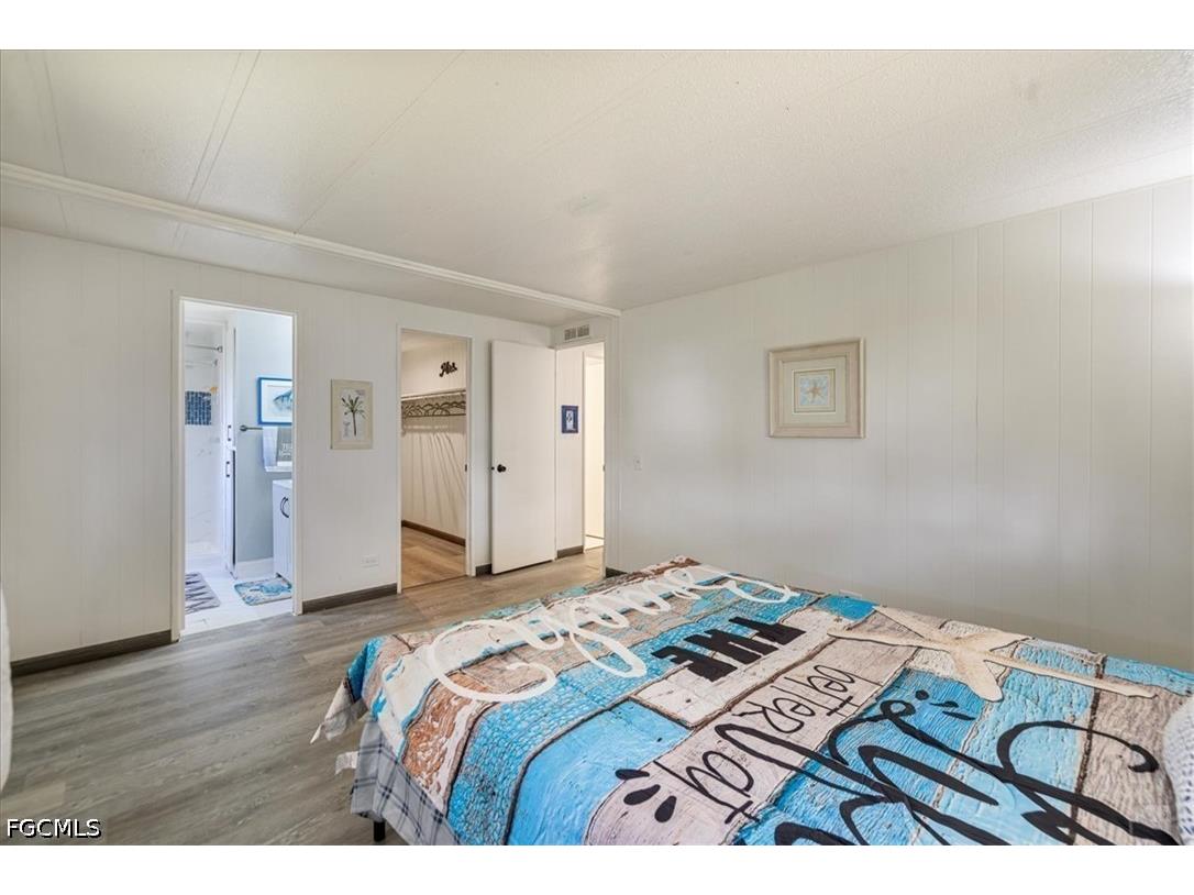 952 Days Lane North Fort Myers FL 33917 2026024970 image13
