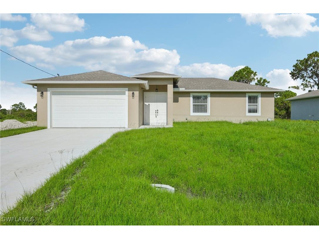 952 Genoa Avenue S Lehigh Acres FL 33974 224076576 image1