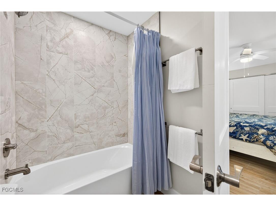 952 Kings Crown Drive Sanibel FL 33957 2026004217 image23