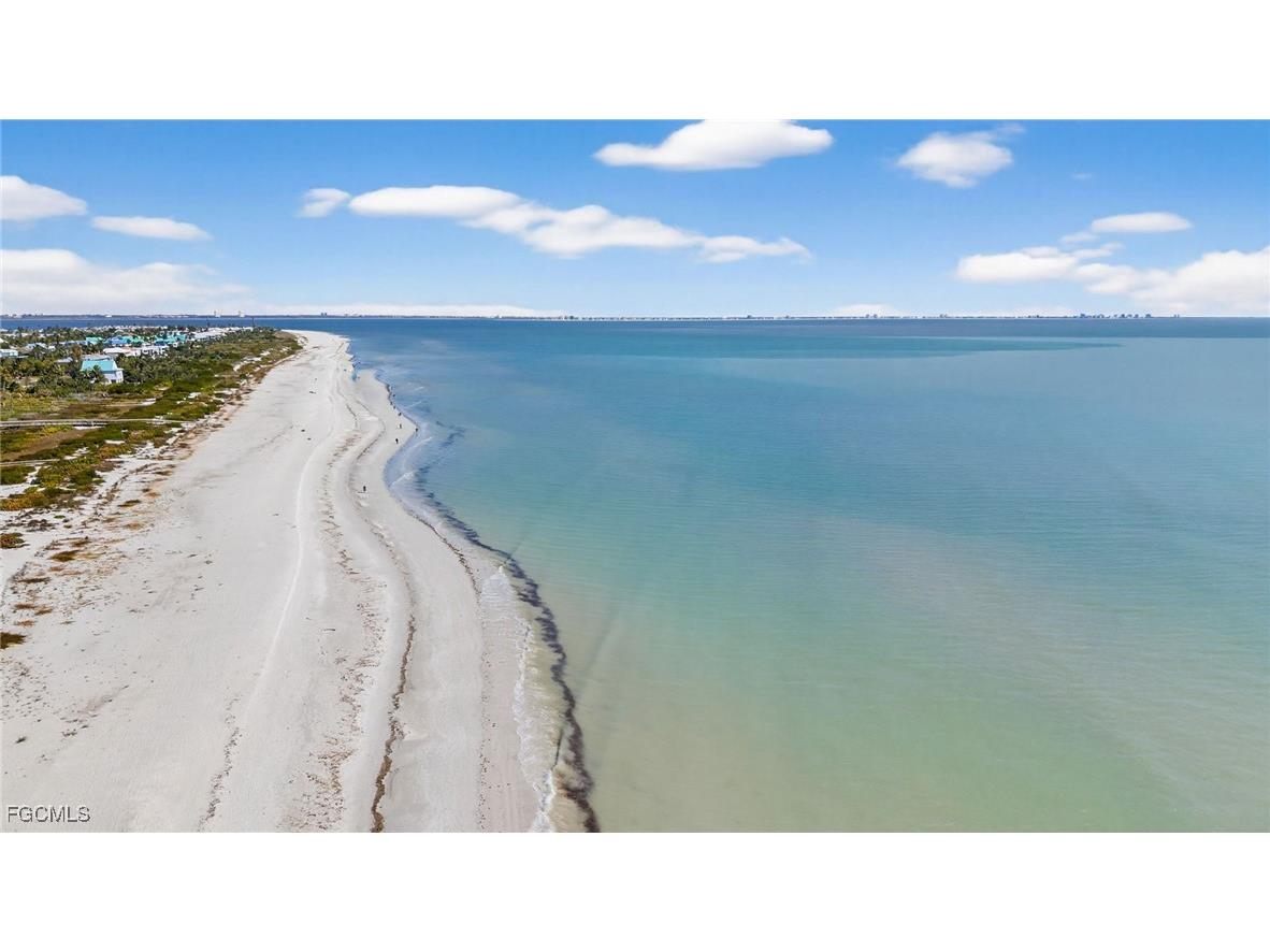 952 Kings Crown Drive Sanibel FL 33957 2026004217 image3