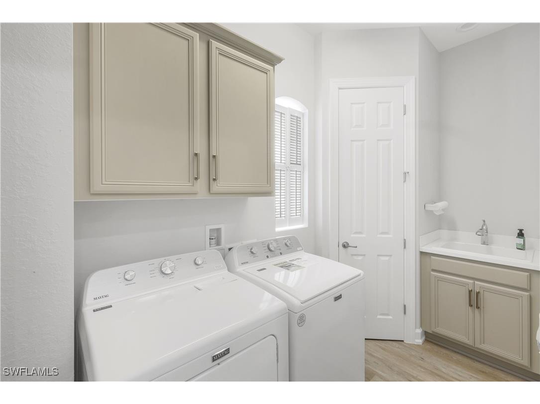 9520 Ironstone Terrace #202 Naples FL 34120 225072022 image28