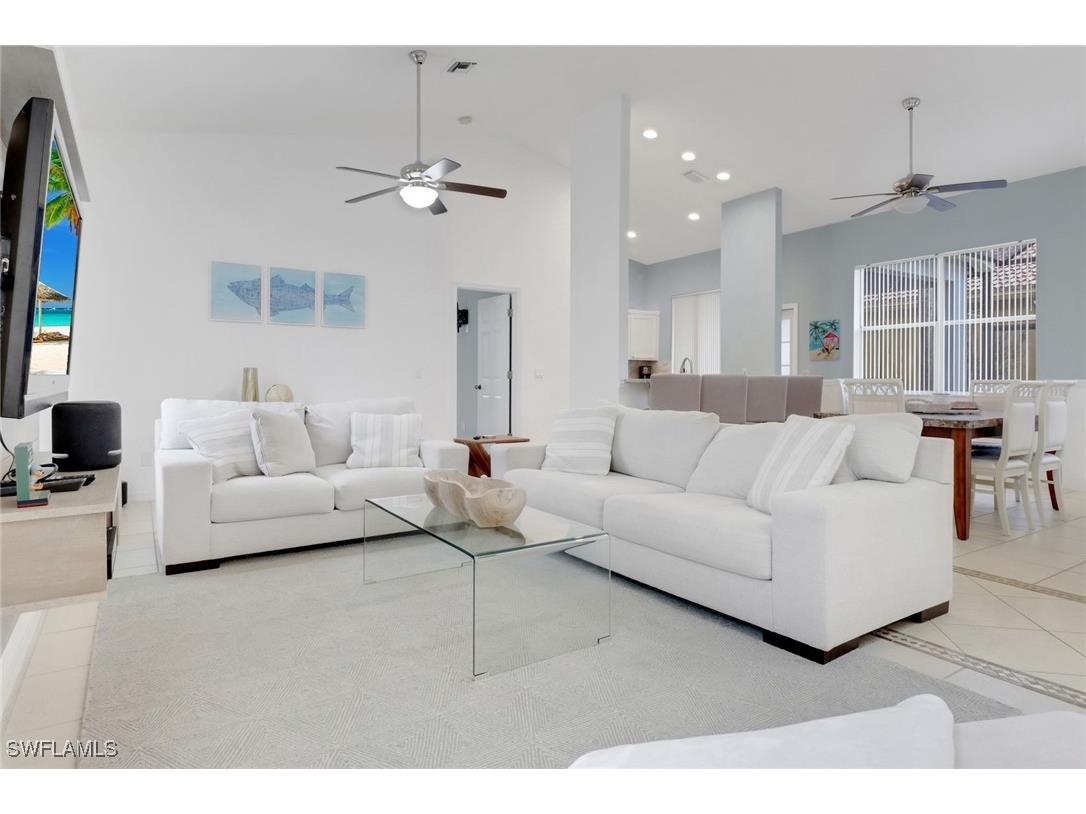 9521 Mariners Cove Lane Fort Myers FL 33919 225062049 image2