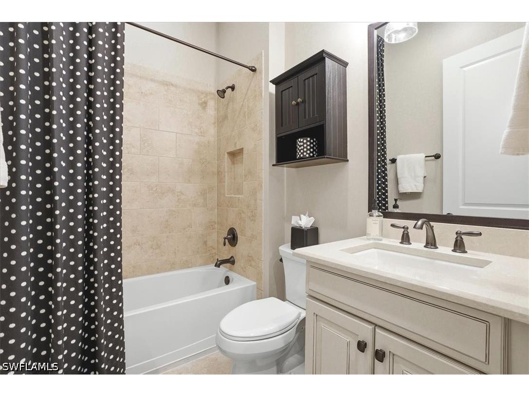 9523 Campanile Circle Naples FL 34114 226018682 image27