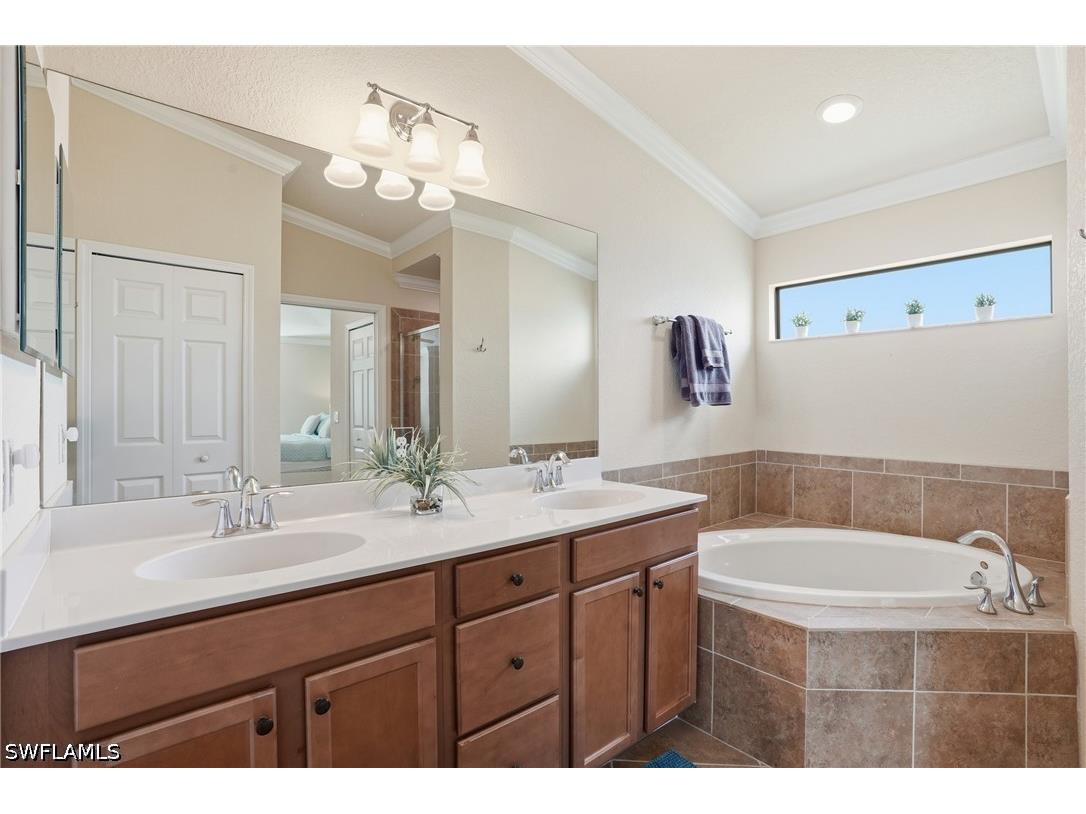 9528 Avellino Way #2521 Naples FL 34113 226018858 image13