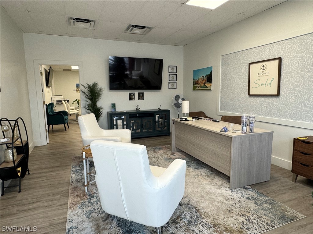 953 3rd Avenue N Naples FL 34102 223093122 image1