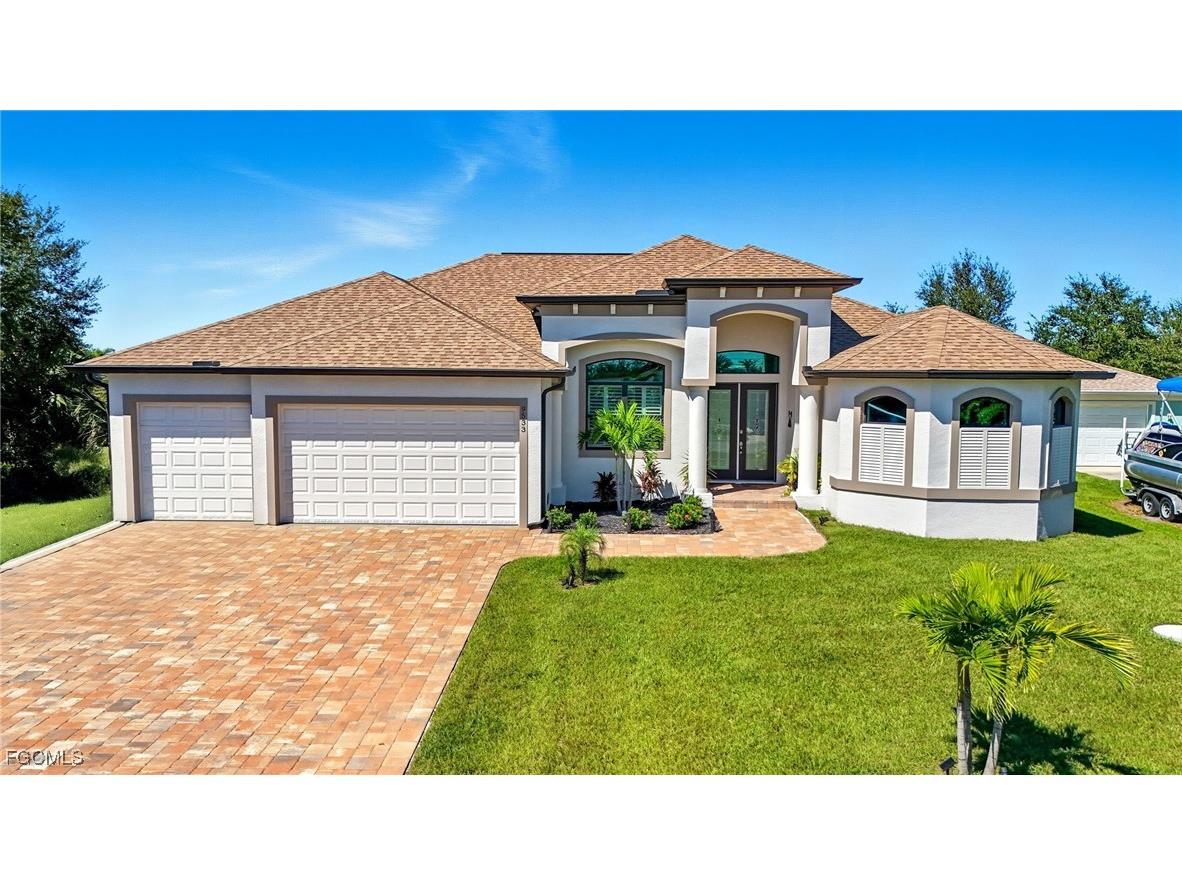 9533 Arnaz Circle Port Charlotte FL 33981 2025013202 image1