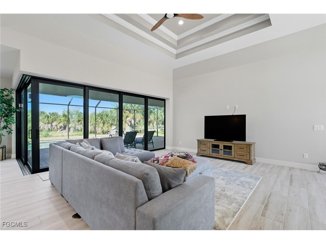 9533 Arnaz Circle Port Charlotte FL 33981 2025013202 image12