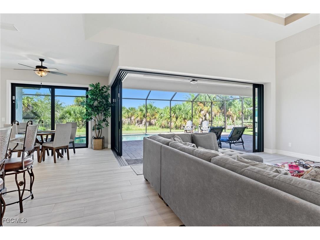 9533 Arnaz Circle Port Charlotte FL 33981 2025013202 image13