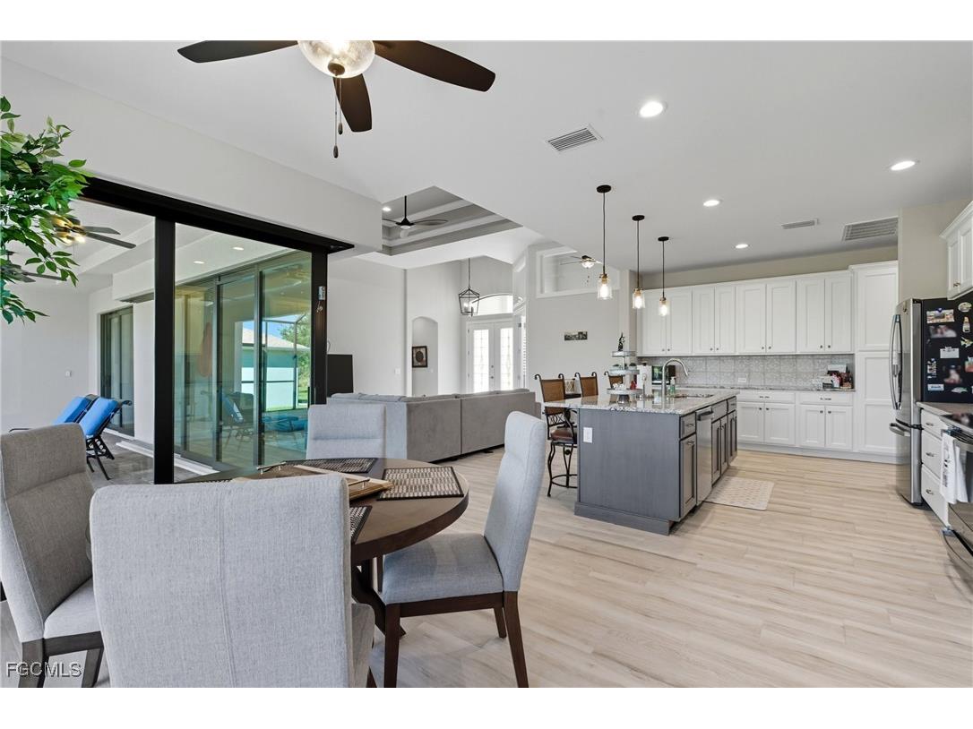 9533 Arnaz Circle Port Charlotte FL 33981 2025013202 image21