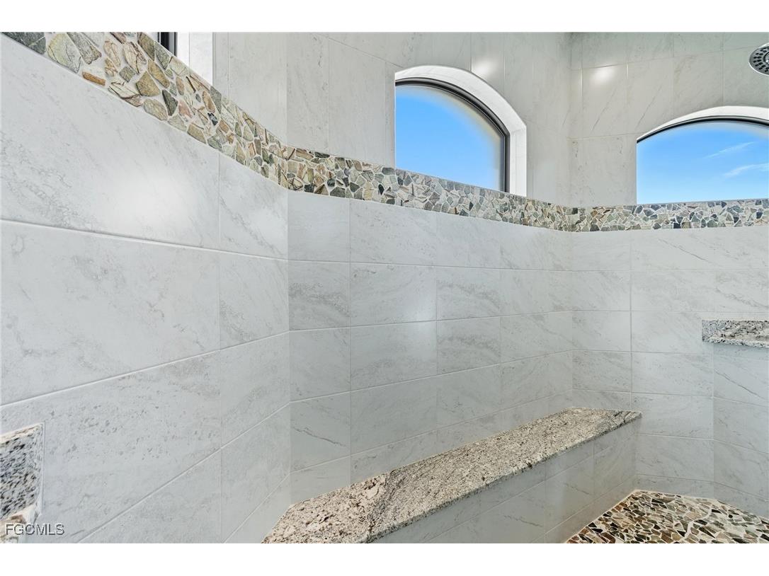 9533 Arnaz Circle Port Charlotte FL 33981 2025013202 image31