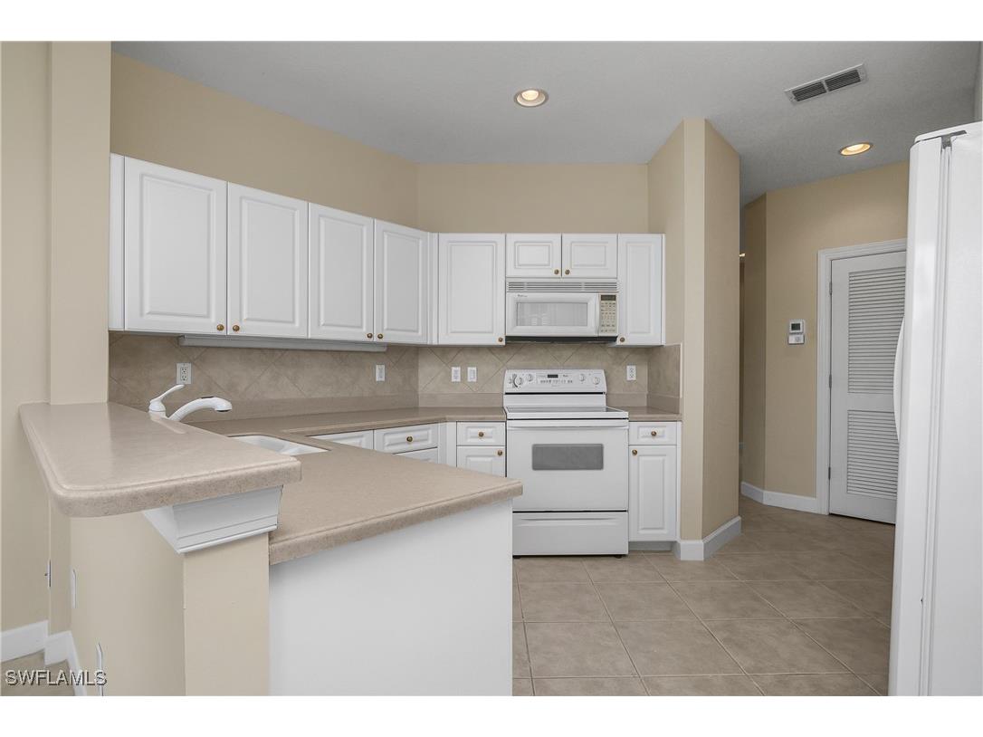 9533 Cypress Hammock Circle #102 Estero FL 34135 225062417 image13