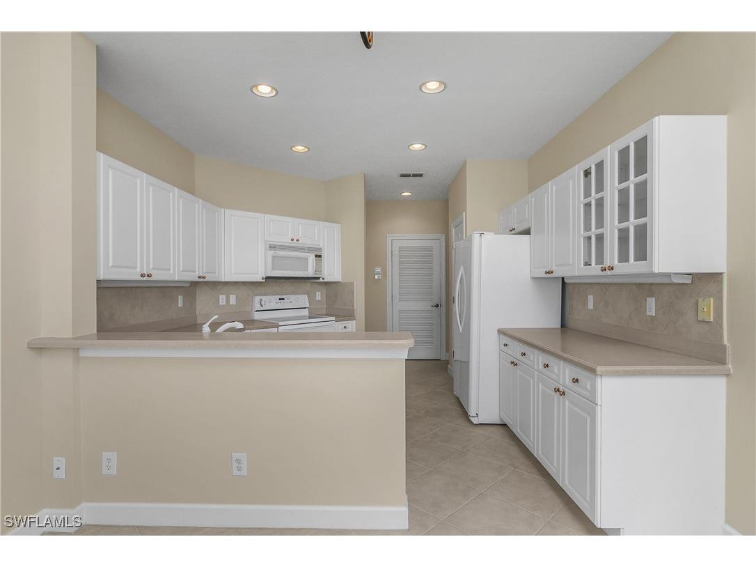 9533 Cypress Hammock Circle #102 Estero FL 34135 225062417 image15