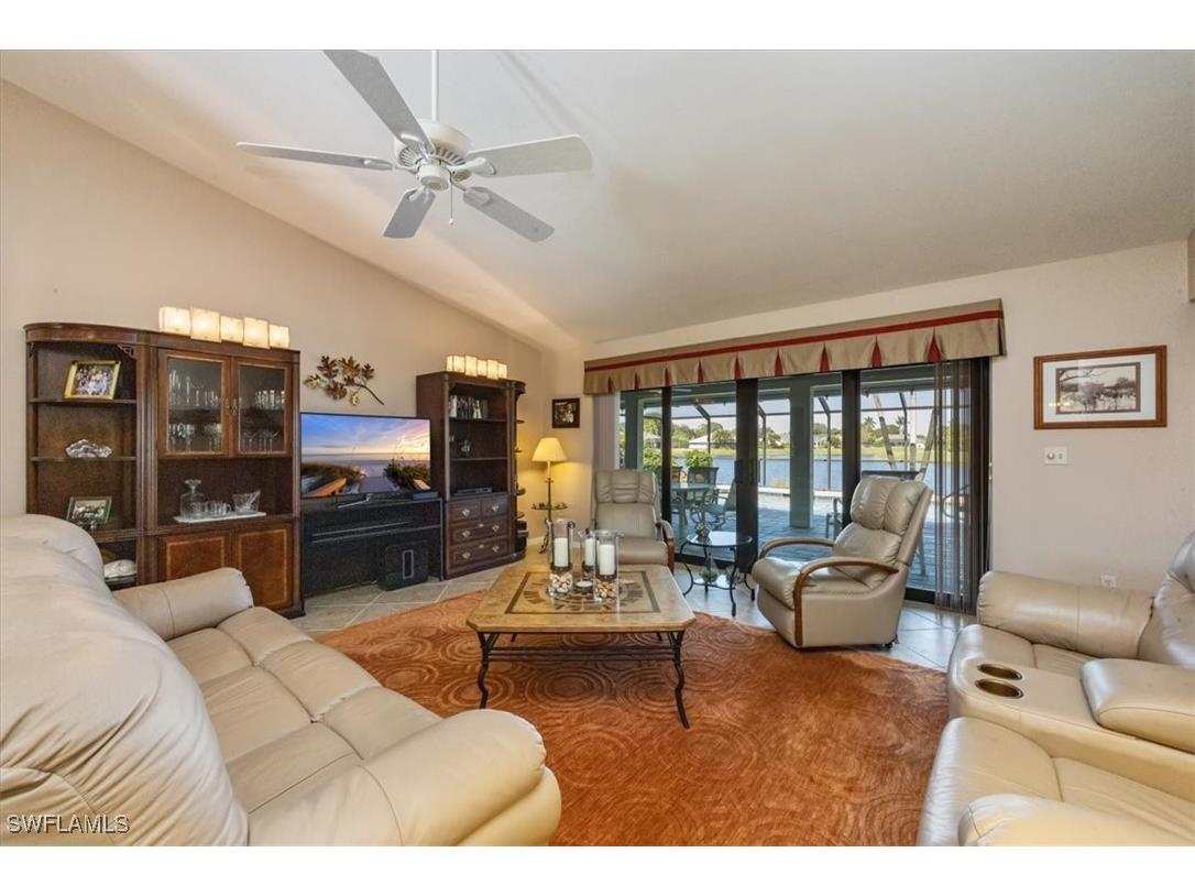 9534 Campbell Circle Naples FL 34109 225078000 image4