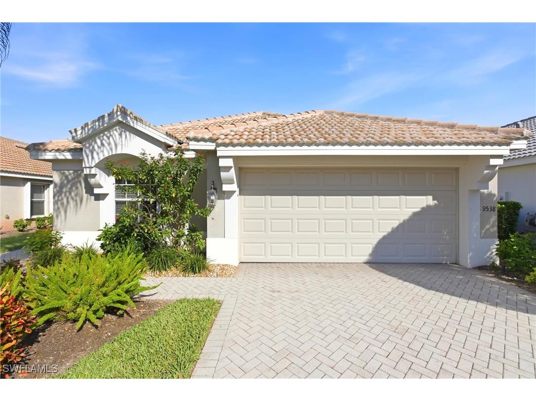 9538 Hemingway Lane Fort Myers FL 33913 225081064 image2
