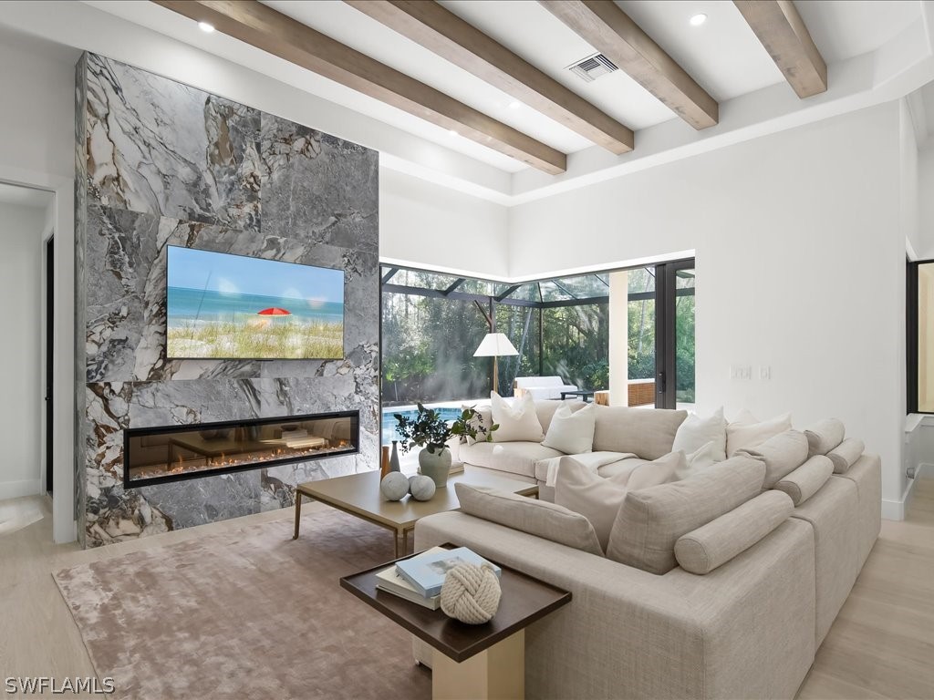 9541 Wilshire Lakes Boulevard Naples FL 34109 226009849 image27