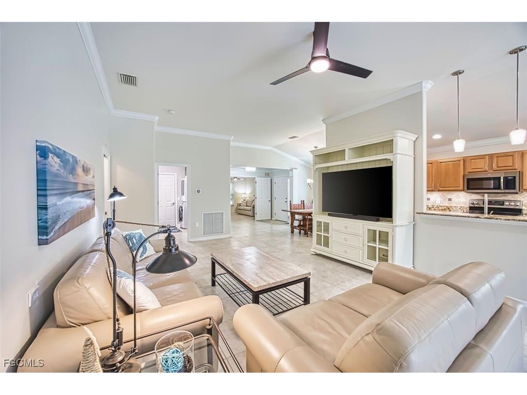 9543 Hemingway Lane Fort Myers FL 33913 2026005332 image18