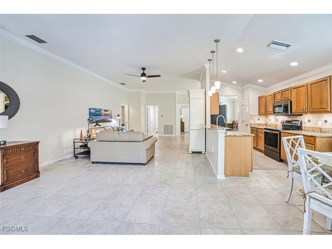 9543 Hemingway Lane Fort Myers FL 33913 2026005332 image24