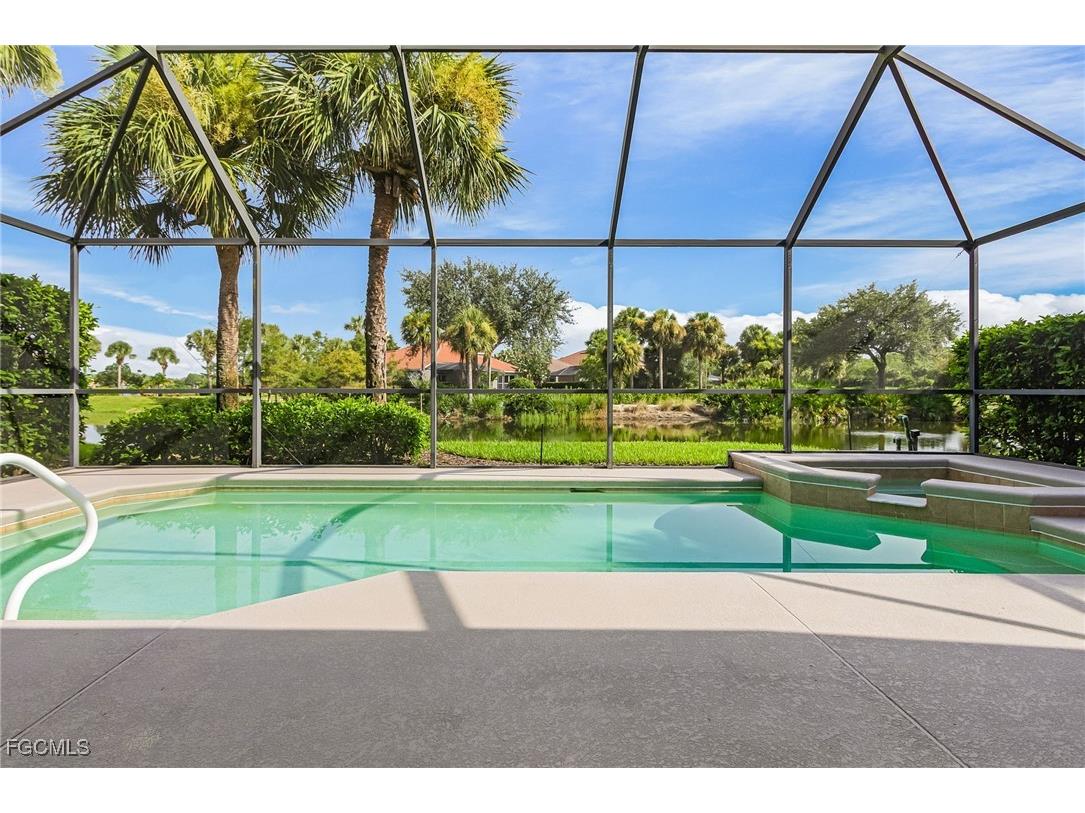 9544 Hemingway Lane Fort Myers FL 33913 2025007755 image1