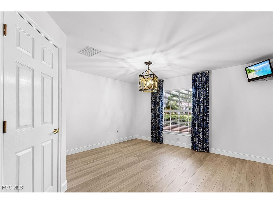 9544 Hemingway Lane Fort Myers FL 33913 2025007755 image13