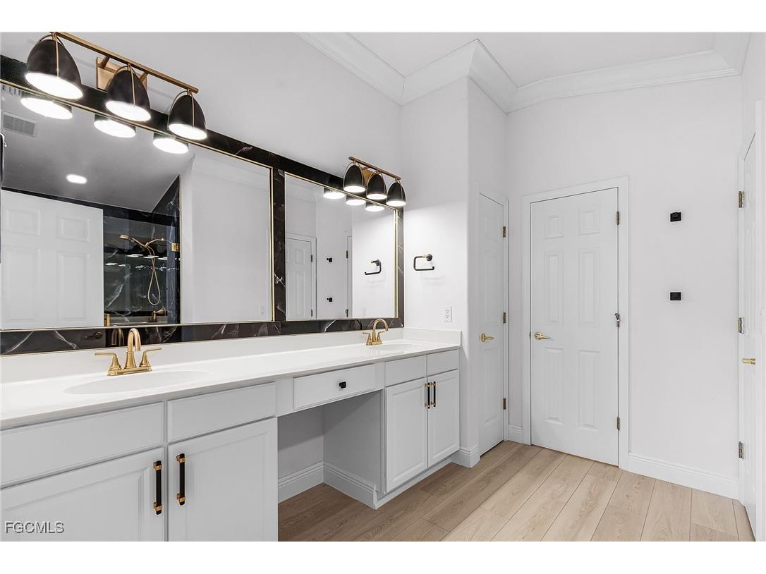 9544 Hemingway Lane Fort Myers FL 33913 2025007755 image21