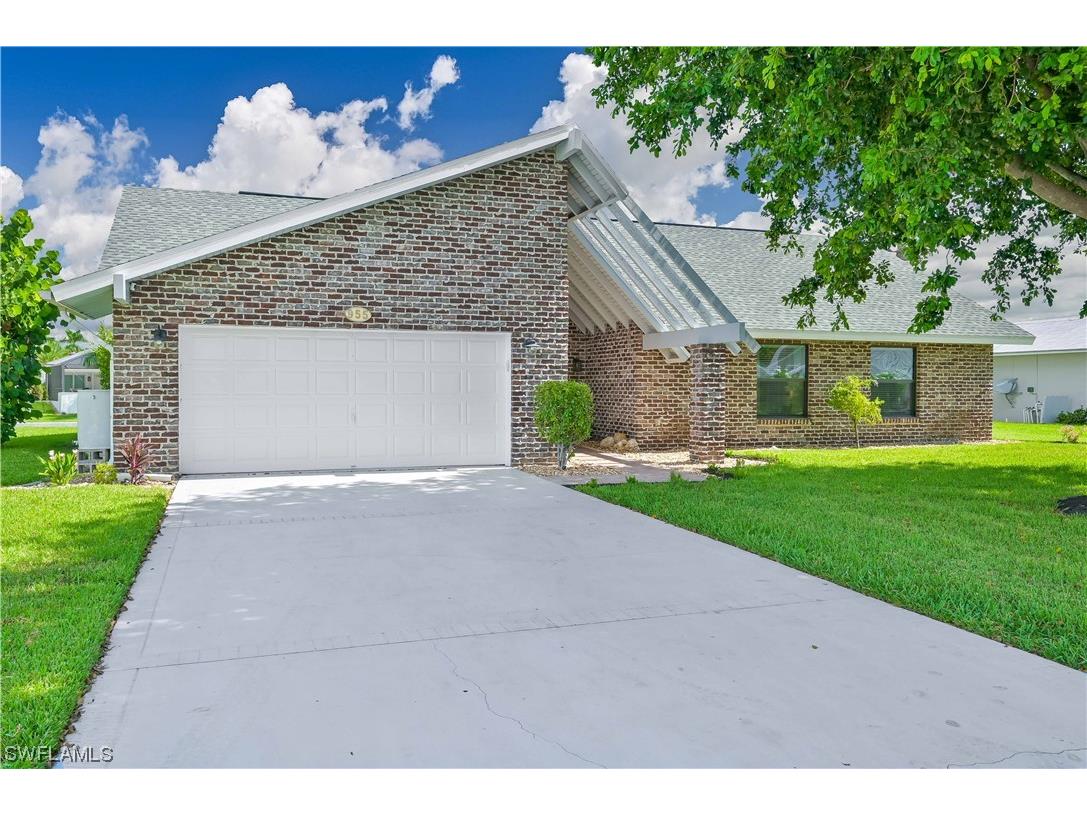 955 Deep Lagoon Lane Fort Myers FL 33919 223055421 image1