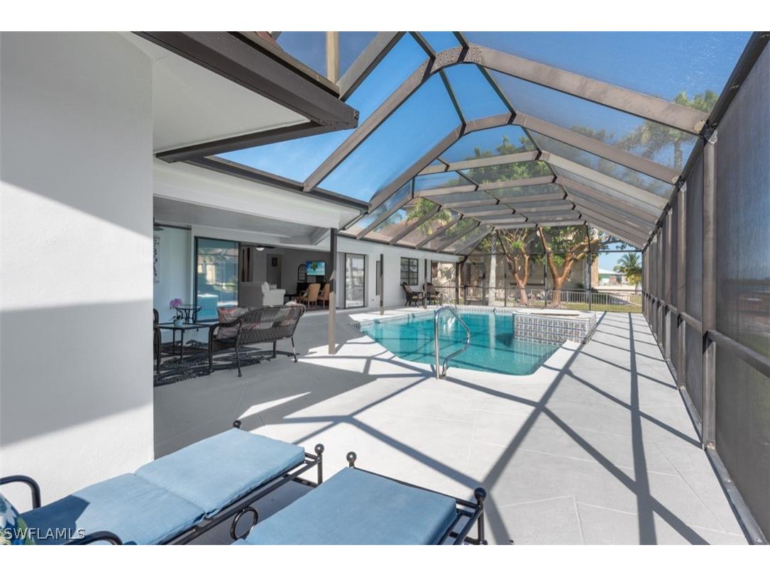 955 Iris Court Marco Island FL 34145 226007947 image20
