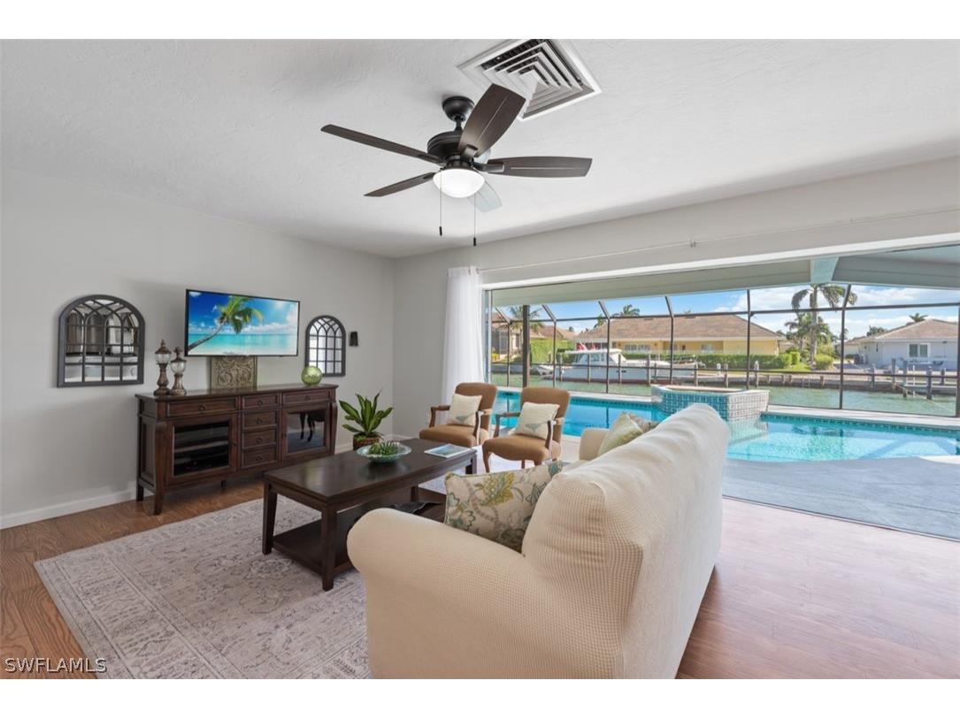 955 Iris Court Marco Island FL 34145 226007947 image4