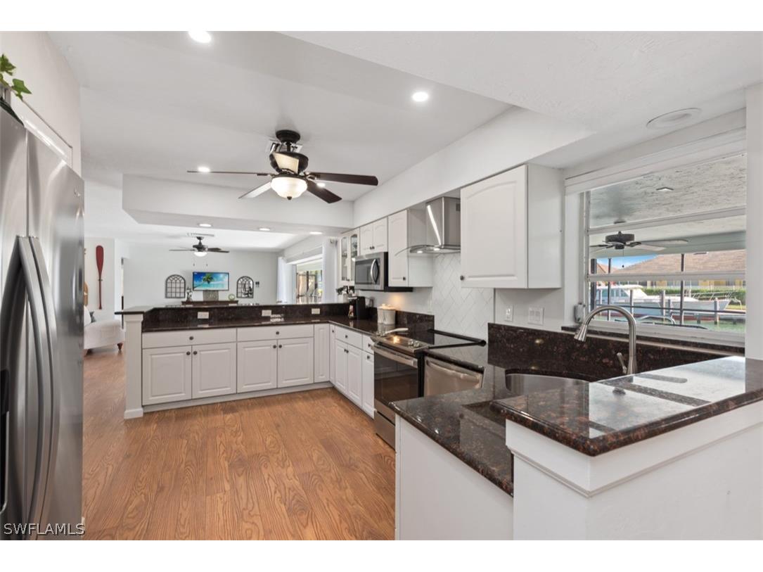 955 Iris Court Marco Island FL 34145 226007947 image5