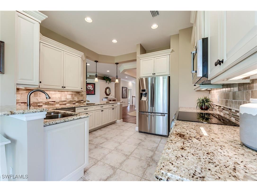 9550 Cypress Hammock Circle #201 Estero FL 34135 225072010 image12