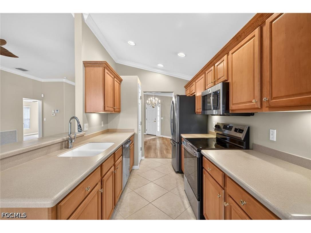 9550 Hemingway Lane Fort Myers FL 33913 2026024701 image6