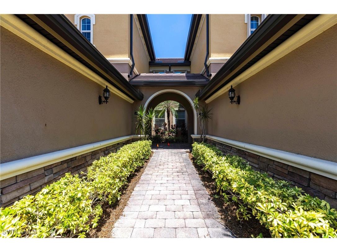 9550 Ironstone Terrace #201 Naples FL 34120 225047489 image3