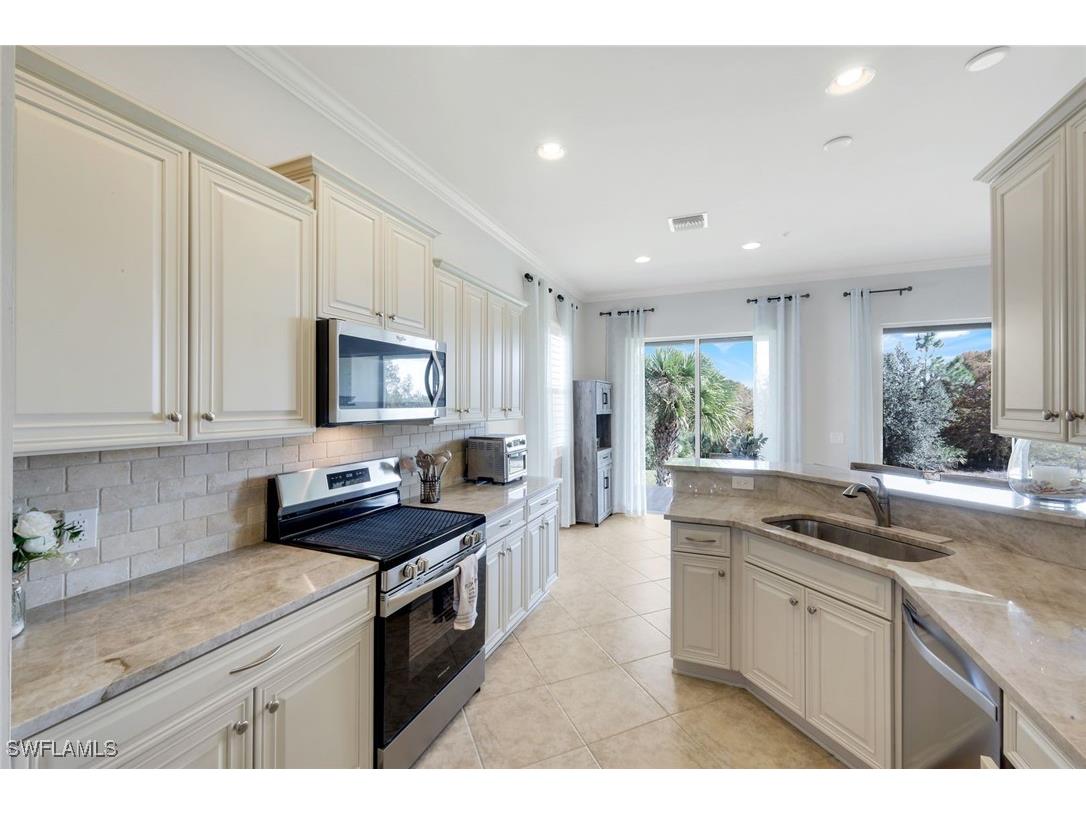 9550 Ironstone Terrace #201 Naples FL 34120 225080478 image10