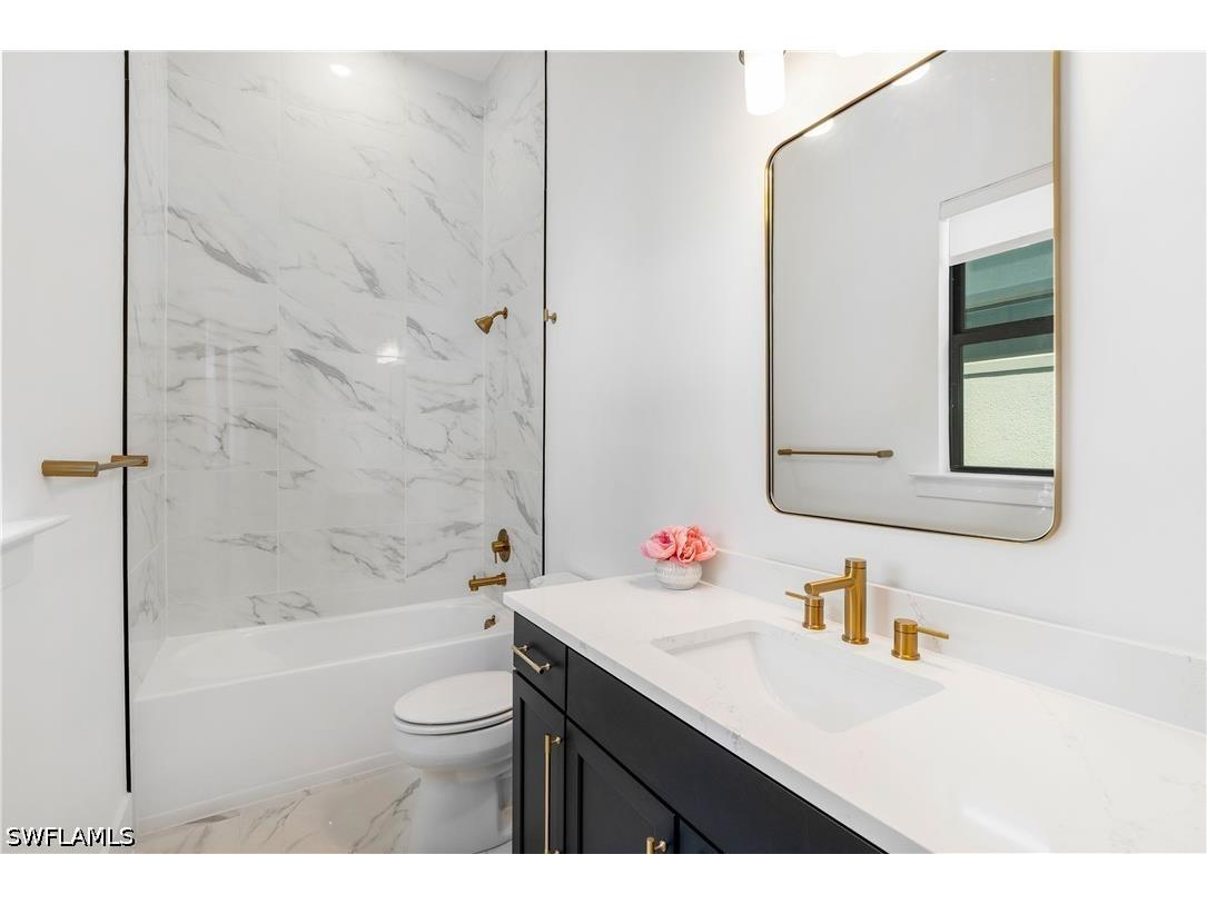 9560 Caymas Terrace Naples FL 34114 226011480 image24