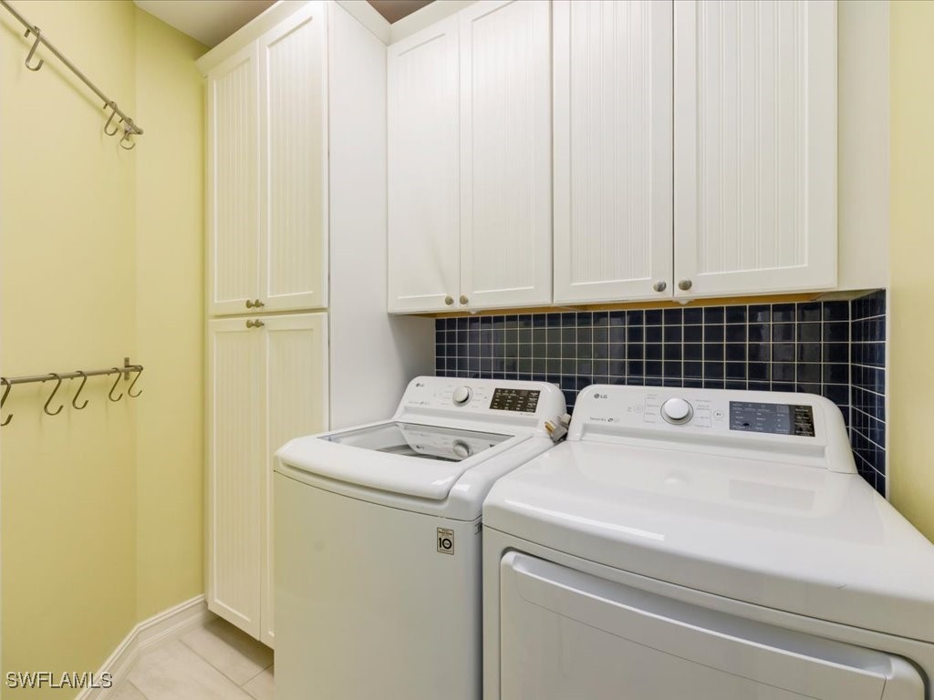 9566 Gulf Shore Drive #102 Naples FL 34108 225072802 image30