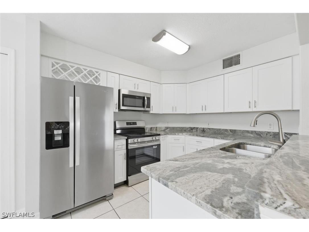 9570 Crescent Garden Drive #A102 Naples FL 34109 226010383 image2