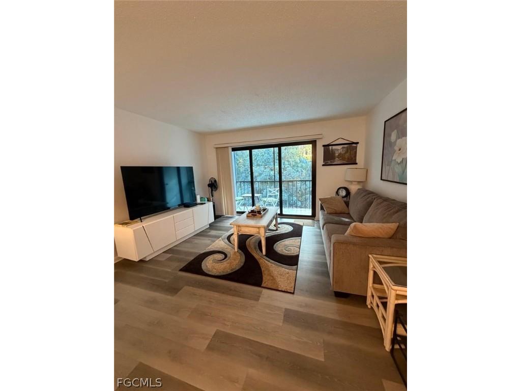 9570 Green Cypress Lane #13 Fort Myers FL 33905 2026009873 image6