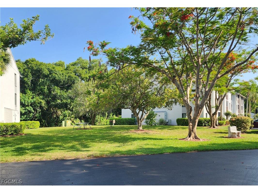 9570 Green Cypress Lane #15-G2 Fort Myers FL 33905 2026008399 image17