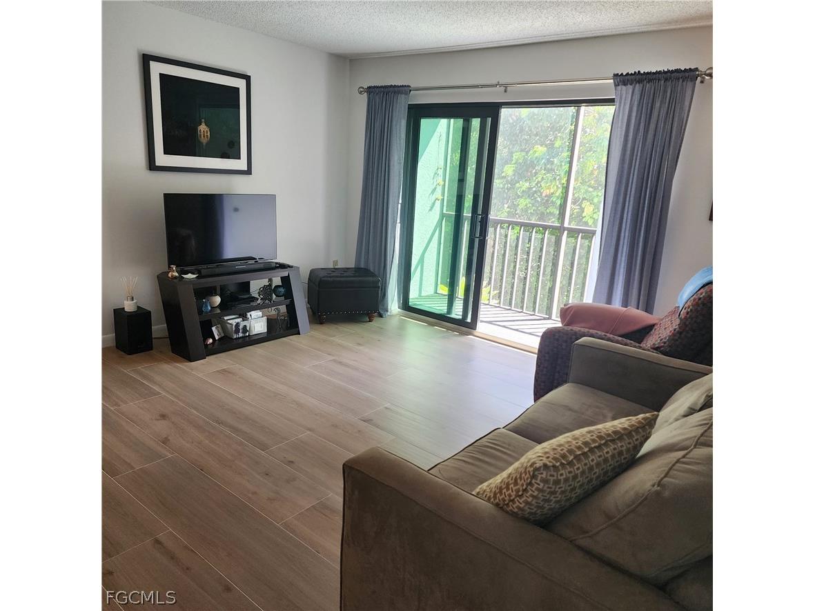 9570 Green Cypress Lane #15-G2 Fort Myers FL 33905 2026008399 image3